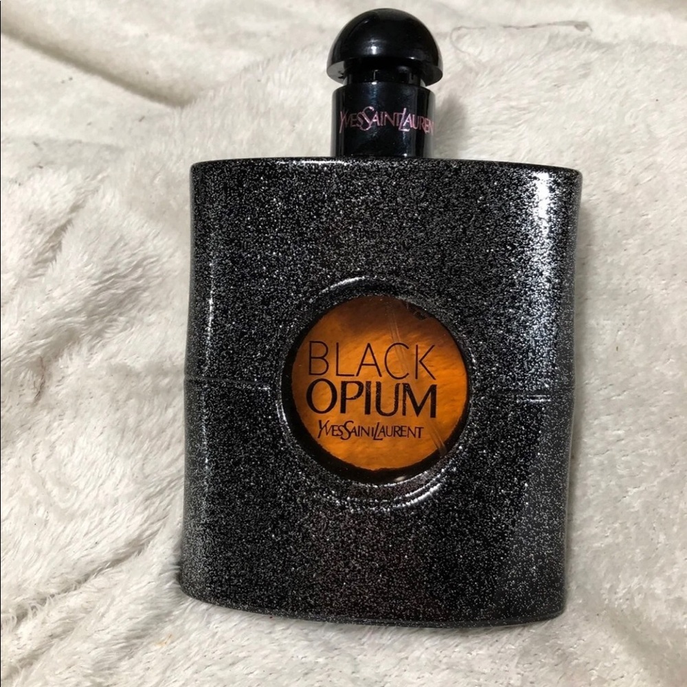 Yves Saint Laurent Black Opium